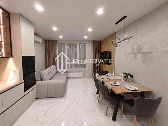 Продаж Квартира 1-кімнатна, 8/25 поверх на вул. Європейського Союзу Київ