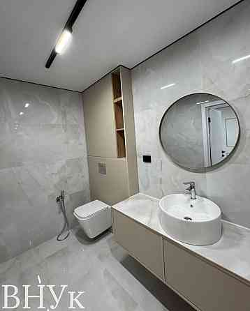 Продаж Квартира 3-кімнатна, 4/10 поверх на Львівська Ternopil'