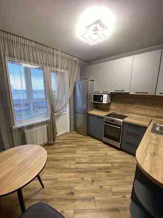 Оренда Квартира 1-кімнатна, 25/7 поверх на ул. Бориса Гмыри Київ