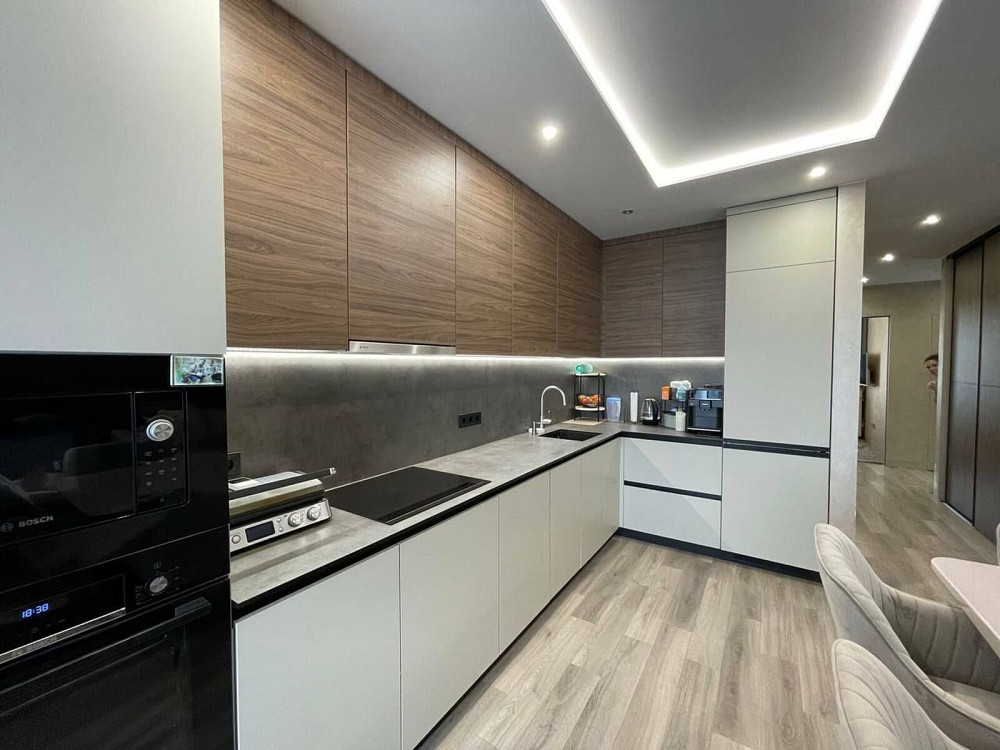 Продаж Квартира 3-кімнатна, 4/10 поверх на Хмельницкого Б. ул., 11А Дніпро - фото 2