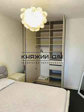 Оренда Квартира 2-кімнатна, 8/25 поверх на Урицкого ул./ Липкивского Василия Киев