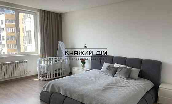 Оренда Квартира 3-кімнатна, 14/15 поверх на Демеевская ул. Київ