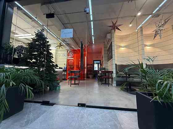 Оренда торгове приміщення на вул. Січових Стрільців поверх - 1/4 Івано-Франківськ