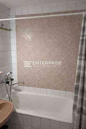 Продаж Квартира 1-кімнатна, 2/5 поверх на вул. Ольжича Kiev