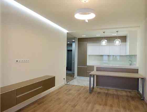 Продаж Квартира 1-кімнатна, 6/19 поверх на проспект Берестейський, 55а Киев