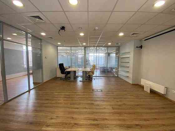 Оренда офісне приміщення на улица Днепровская Набережная, д.26 приміщень - 4, поверх - 12/24 Киев