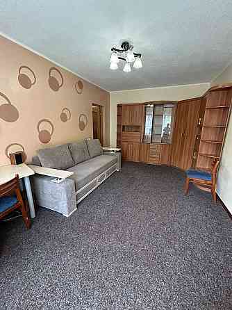 Оренда Квартира 1-кімнатна, 3/9 поверх на Прирічна, 17-В Київ