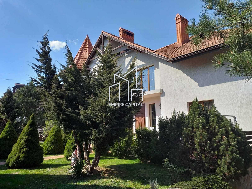 Продаж 2-поверховий Будинок з ділянкою 30 сот 420 кв.м 7+ кімн. на Басівка вул. Басівка - фото 1