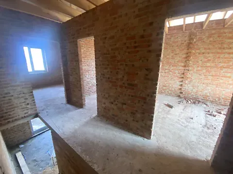 Продаж 2-поверховий   100 кв.м 4 кімн. на Кулика і Гудачека (Макарова) вулиця Рівне - фото 1