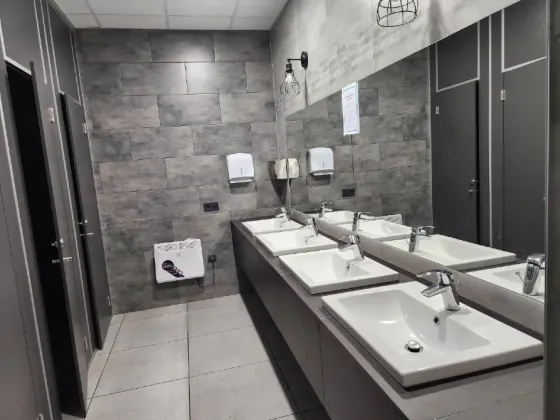 Здається Офісні приміщення площа 516 кв.м 4-й поверх Дніпро Фабрика Дніпро