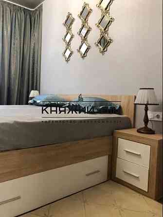 Оренда Квартира 1-кімнатна, 14/15 поверх на Правды просп. Киев