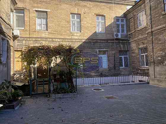 Продаж 4к Квартира 140 кв.м Мечнікова вул. Одеса