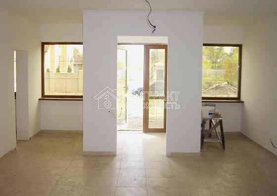 Продаж Будинок 5-кімнатний на вул. Комунальна вулиця Харьков