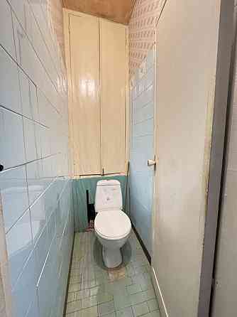 Продаж Квартира 2-кімнатна, 10/10 поверх на Володимирська вул., д. 73 Київ