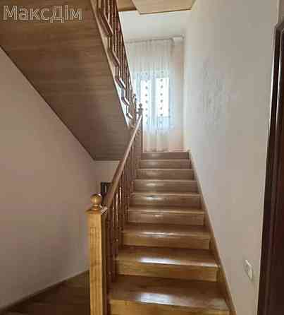 Продаж Будинок 6-кімнатний на вул. Василя Стуса 