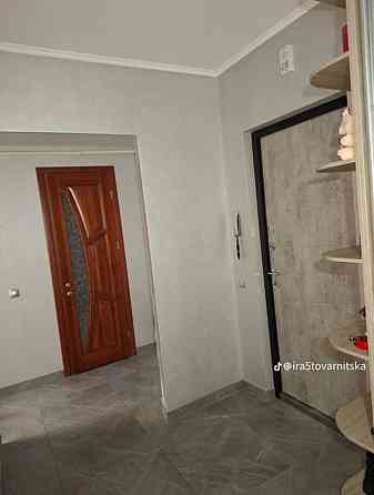 Продаж Квартира 2-кімнатна, 2/10 поверх на вул. 15 квітня Тернопіль