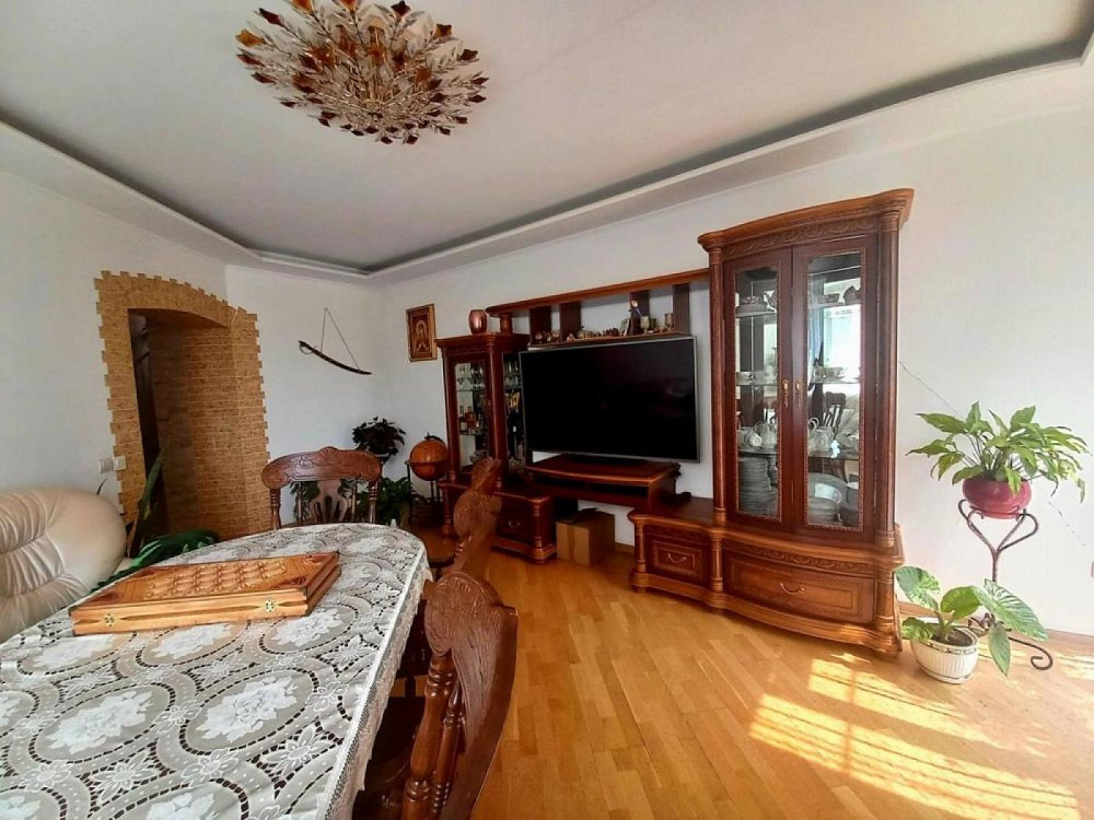 Продаж Квартира 6-кімнатна, 4/4 поверх на вул. Квітова Львов - изображение 7