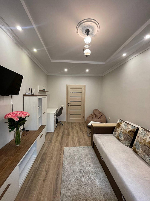 Продаж Квартира 1-кімнатна, 1/2 поверх на вул. Нечуя-Левицького Івана Львів - фото 1