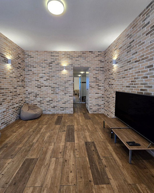 Оренда Квартира 2-кімнатна, 1/5 поверх на вул. Братська, 10 Киев - изображение 2