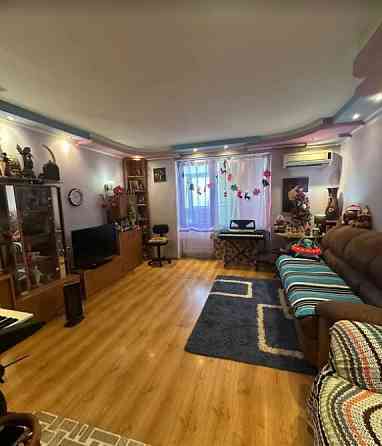 Продаж Квартира 3-кімнатна на ул. Фонтанская дорога, 7 Одеса