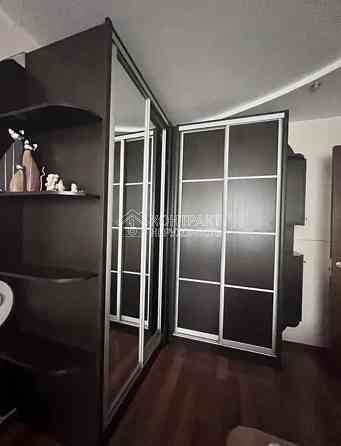 Продаж Квартира 1-кімнатна, 2/5 поверх на вул. Науки Харків