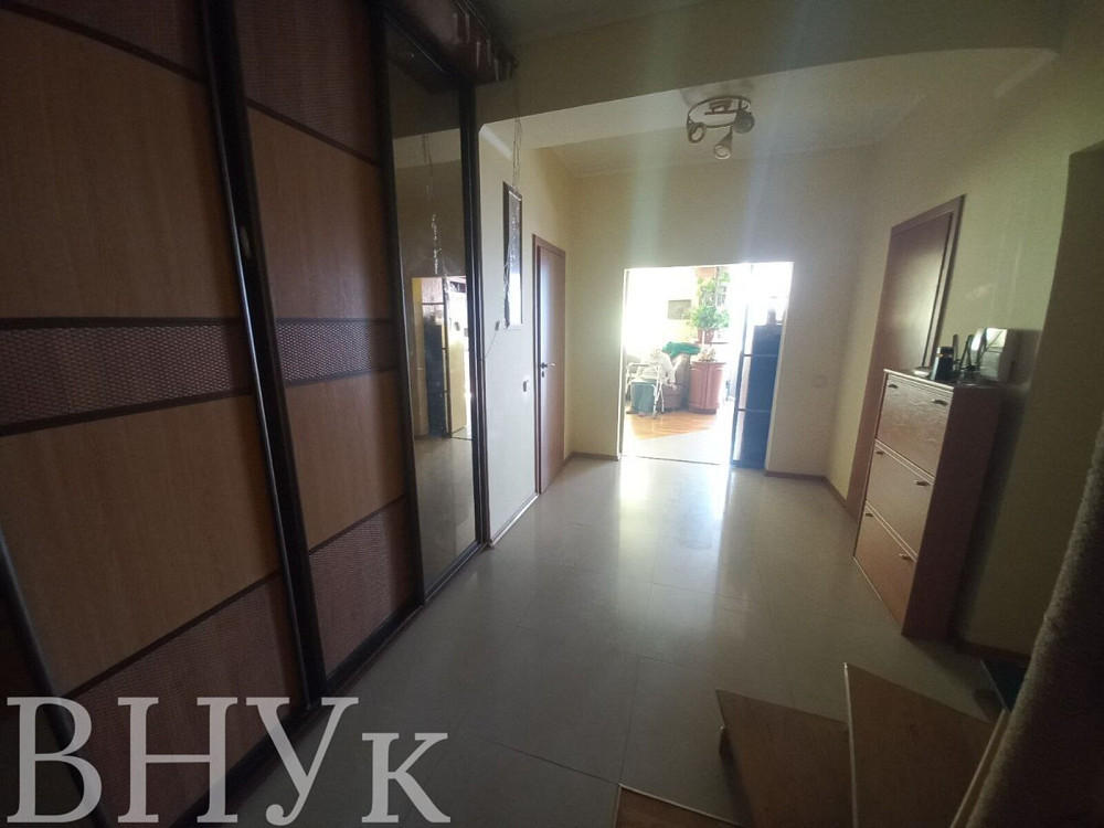 Продаж Квартира 3-кімнатна, 6/6 поверх на вул. Петлюри L'viv - photo 2