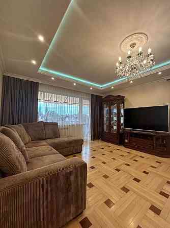 Продаж Квартира 4-кімнатна, 3/4 поверх на вул. Скромна Львів