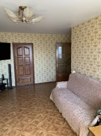 Продаж Квартира 4-кімнатна, 7/9 поверх на Маршала Бабаджаняна вулиця, 71 Одесса