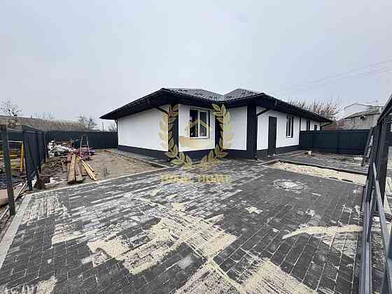 Продаж Будинок 3-кімнатний 