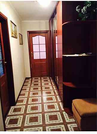 Оренда Квартира 2-кімнатна, 14/16 поверх на Урловская ул., 3 Киев