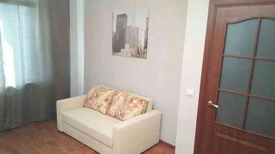 Оренда Квартира 1-кімнатна, 25/25 поверх на ул. Софии Русовой, 3 Kiev