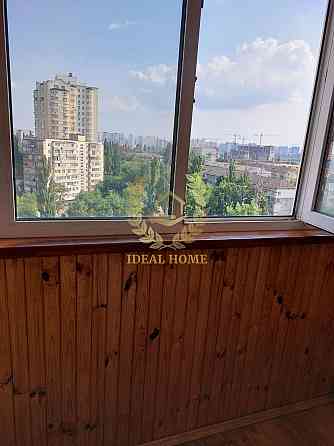 Продається 2-х кімнатна квартира в Дніпровському р-ні (масив Соцмісто) Kiev