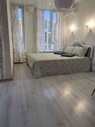 Оренда Квартира 1-кімнатна, 7/9 поверх на ул. Березневая Київ