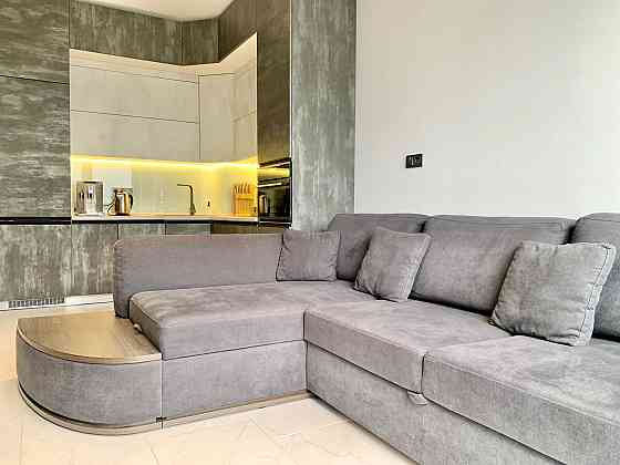 Продаж Квартира 2-кімнатна, 15/17 поверх на Лейпцизька вул., д. 13а Kiev