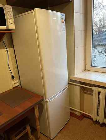 Оренда Квартира 1-кімнатна, 4/9 поверх на Олени Теліги, 57 Kiev