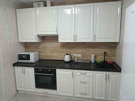 Оренда Квартира 2-кімнатна, 11/24 поверх на Максимовича, 34Б Kiev