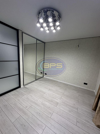 Продаж 3-кімнатна квартира Крижанівка (Комінтернівський район) - фото 6