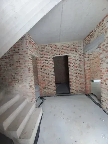 Продаж 2-поверховий   120 кв.м 4 кімн. на ЖК по вул. Макарова Рівне - фото 4