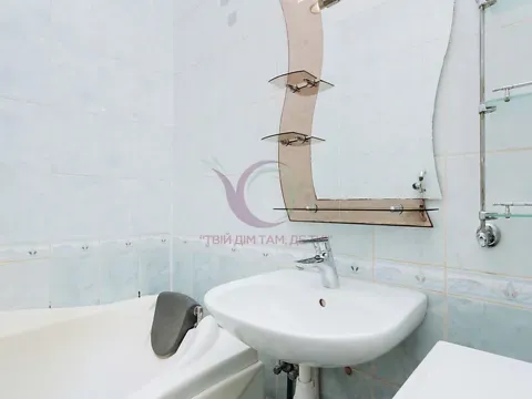 Продаж 3к Квартира 88 кв.м Київська вулиця 1 Чернівці - фото 7