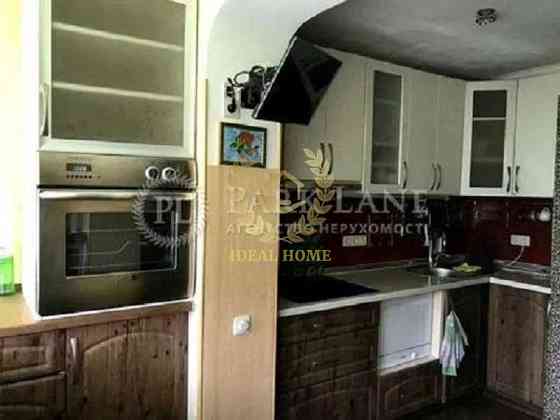 Продаж 2к квартири біля метро Теремки Київ