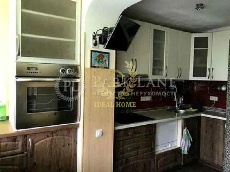 Продаж 2к квартири біля метро Теремки Київ - фото 2