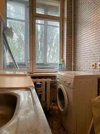 Продаж Квартира 1-кімнатна, 7/9 поверх на Зодчих,, 64 Киев