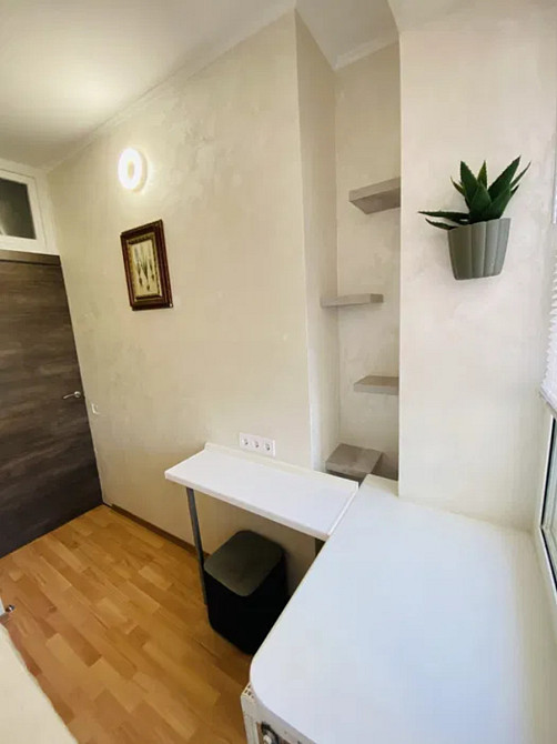 Оренда Квартира 1-кімнатна, 13/13 поверх на Ахматової, 16б Київ - фото 4