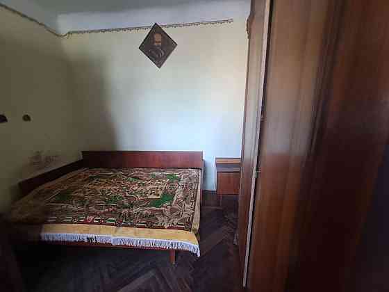 Оренда Квартира 2-кімнатна, 3/9 поверх на Старий Ринок вул., 3 Ternopil'