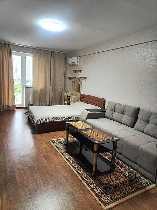 Оренда Квартира 1-кімнатна, 6/16 поверх на Михайла Максимовича вул. (Онуфрія Трутенка), 9 Київ - фото 1