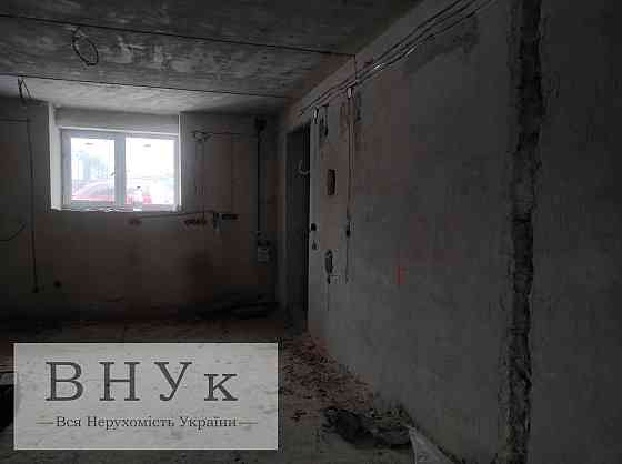 Продаж Квартира 3-кімнатна, 1/4 поверх Ternopil'