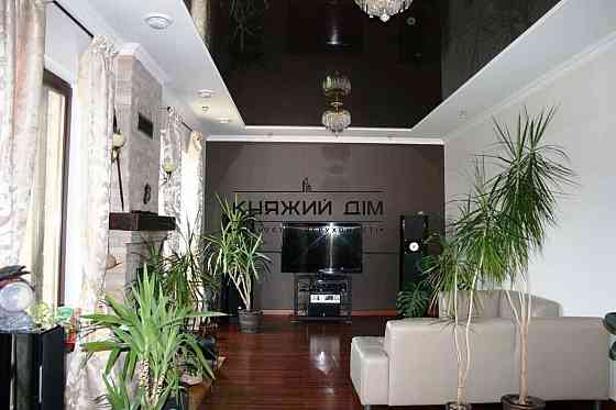 БЕЗ КОМИССИИ!!! Аренда отличного 2-х этажного дома в Новых Безрадичах. № 131169 