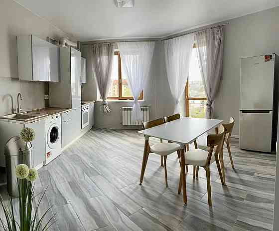 Продаж Квартира 2-кімнатна, 4/5 поверх на вул. тичини Зимна Вода