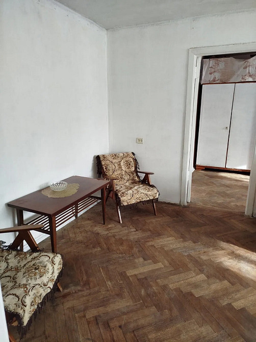 Оренда Квартира 1-кімнатна, 3/5 поверх на вул. Волинська, 2 Киев - изображение 2