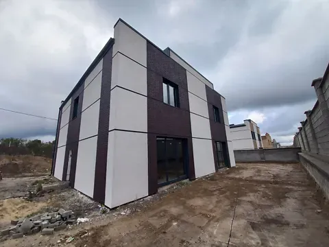 Продаж 2-поверховий   120 кв.м 4 кімн. на Кулика і Гудачека (Макарова) вулиця Рівне - фото 8